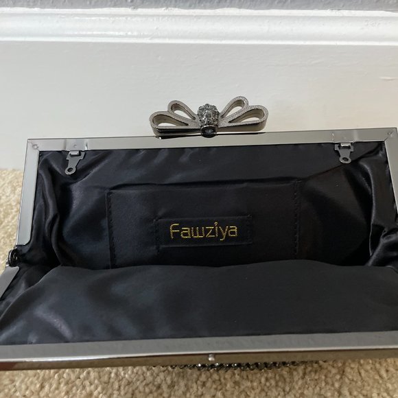 Silver and Black Sequin Clutch - Picture 2 of 6